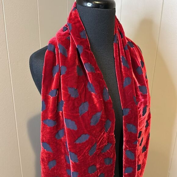 Camilla Ridley deep red silk blend velvet mesh black leaf textured pattern scarf